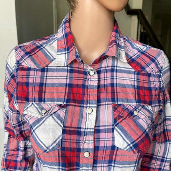 American Eagle Outfitters Checked Blouse Women Sz S slightly used - Picture 2 of 10